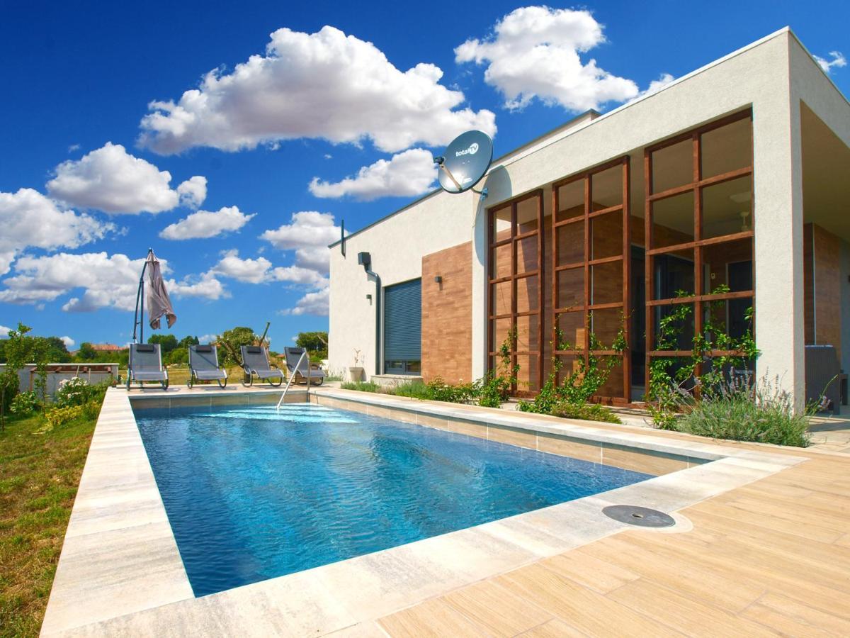 Villa Monteci 2052 Galizana Экстерьер фото